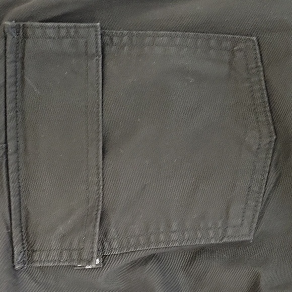 Levis 94 Baggy Black Cargo Pants New With Sticker Down Legwomen's Sz 25 X 32 - Picture 7 of 9